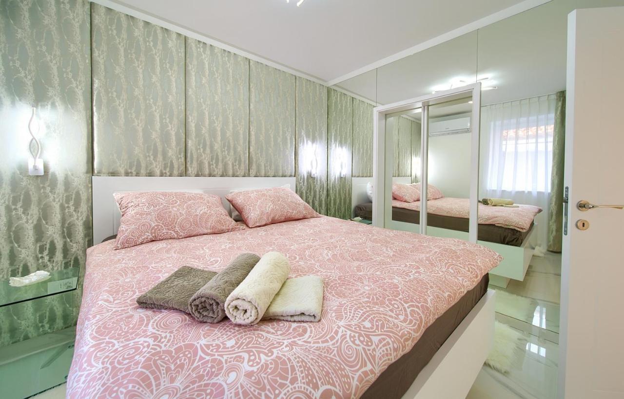 Апартаменти Casa Aurelia - Aurelia Design Крк Екстер'єр фото
